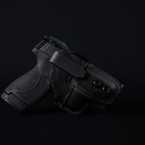נרתיק עור פנימי לאקדח S&W Shield Plus מבית MOR SINAI GEAR